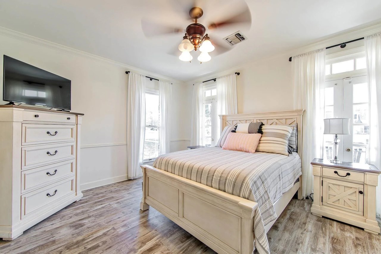 104 TALBOT DR