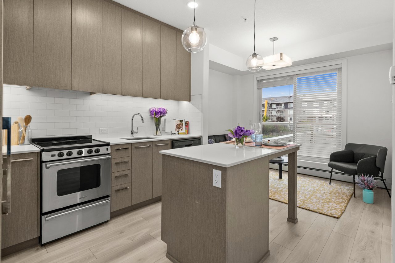 76 Cornerstone Passage NE Unit: 1220