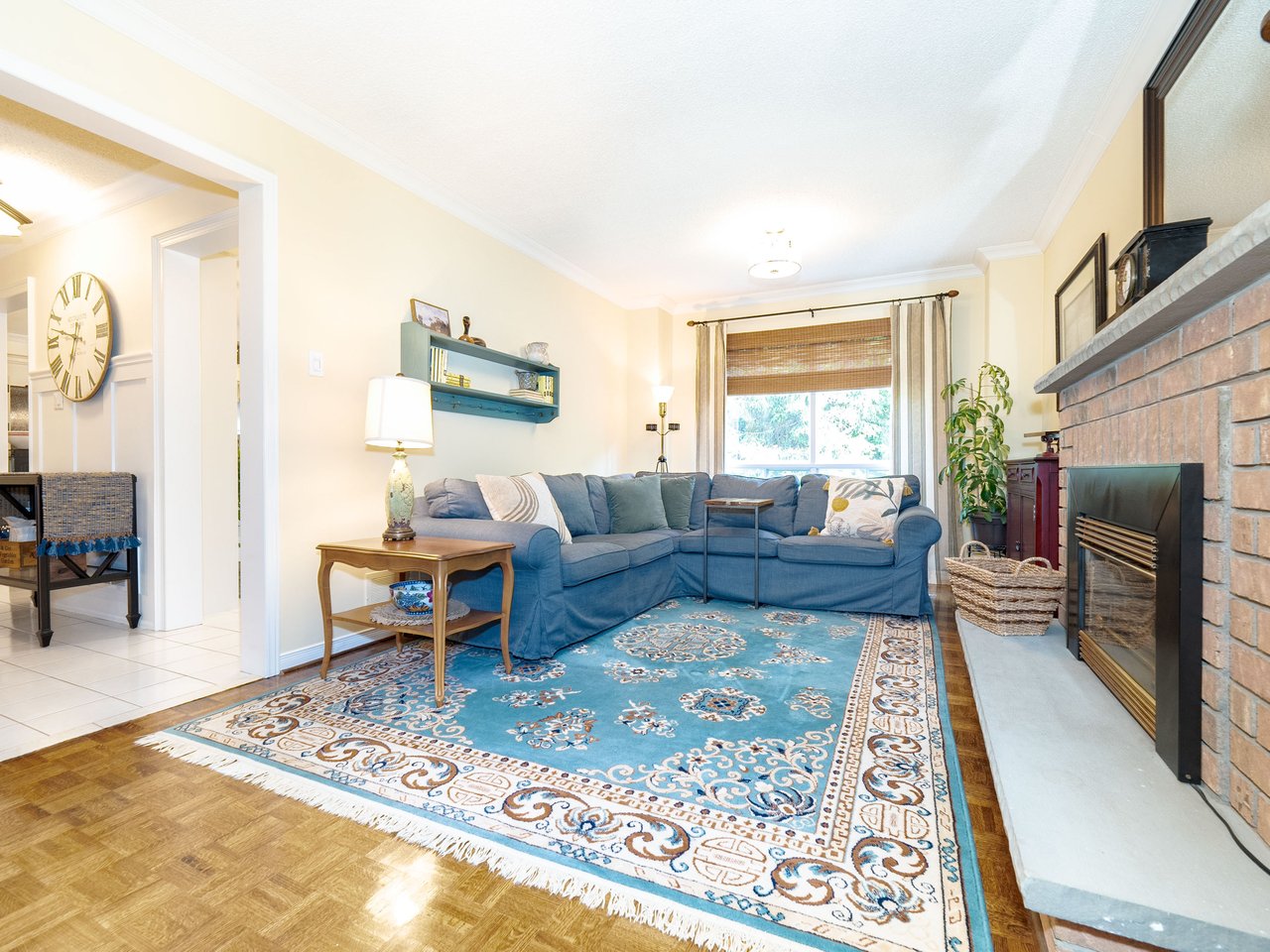 43 Summitcrest Drive