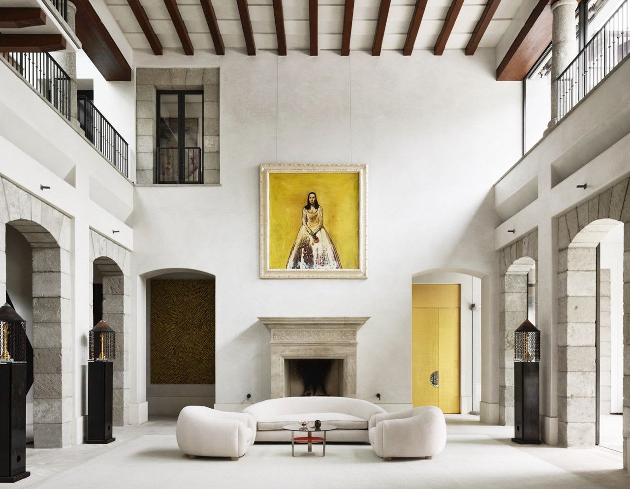 Haute Residence: Tomer Fridman Presents an Iconic Estate in Holmby Hills