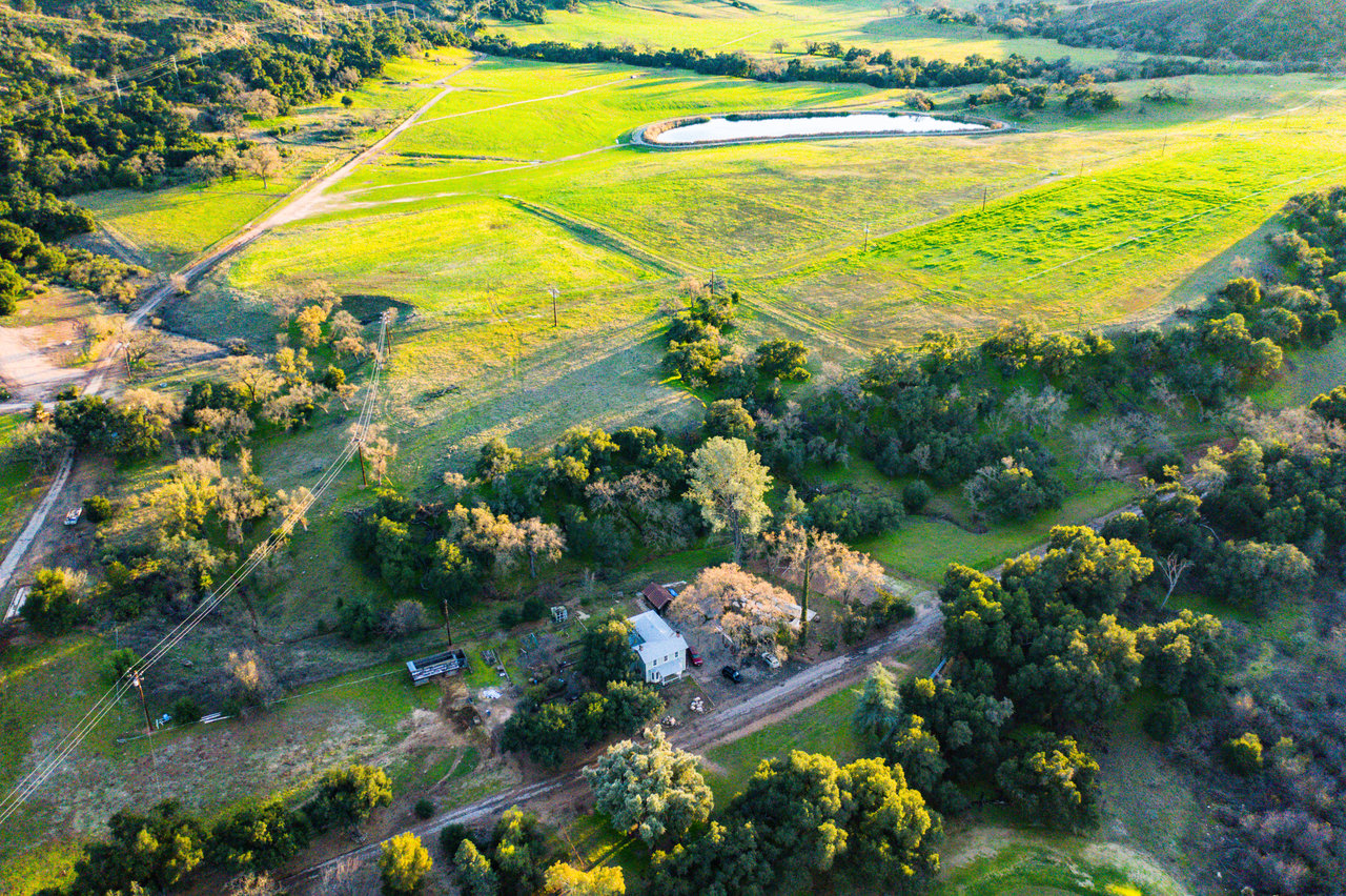 Lion Mountain Ranch 940+/- Acre Ojai Ranch 