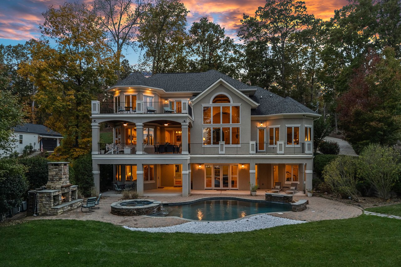 Four Reasons  Overpricing Your Home Can Hurt Your Sale