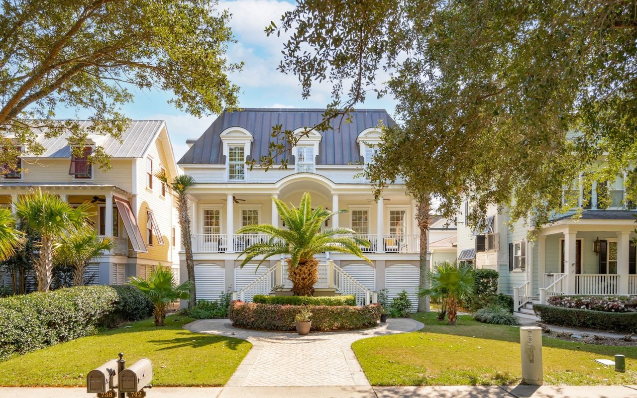 Charming Hibben Home – 738 Hibbens Grant Boulevard