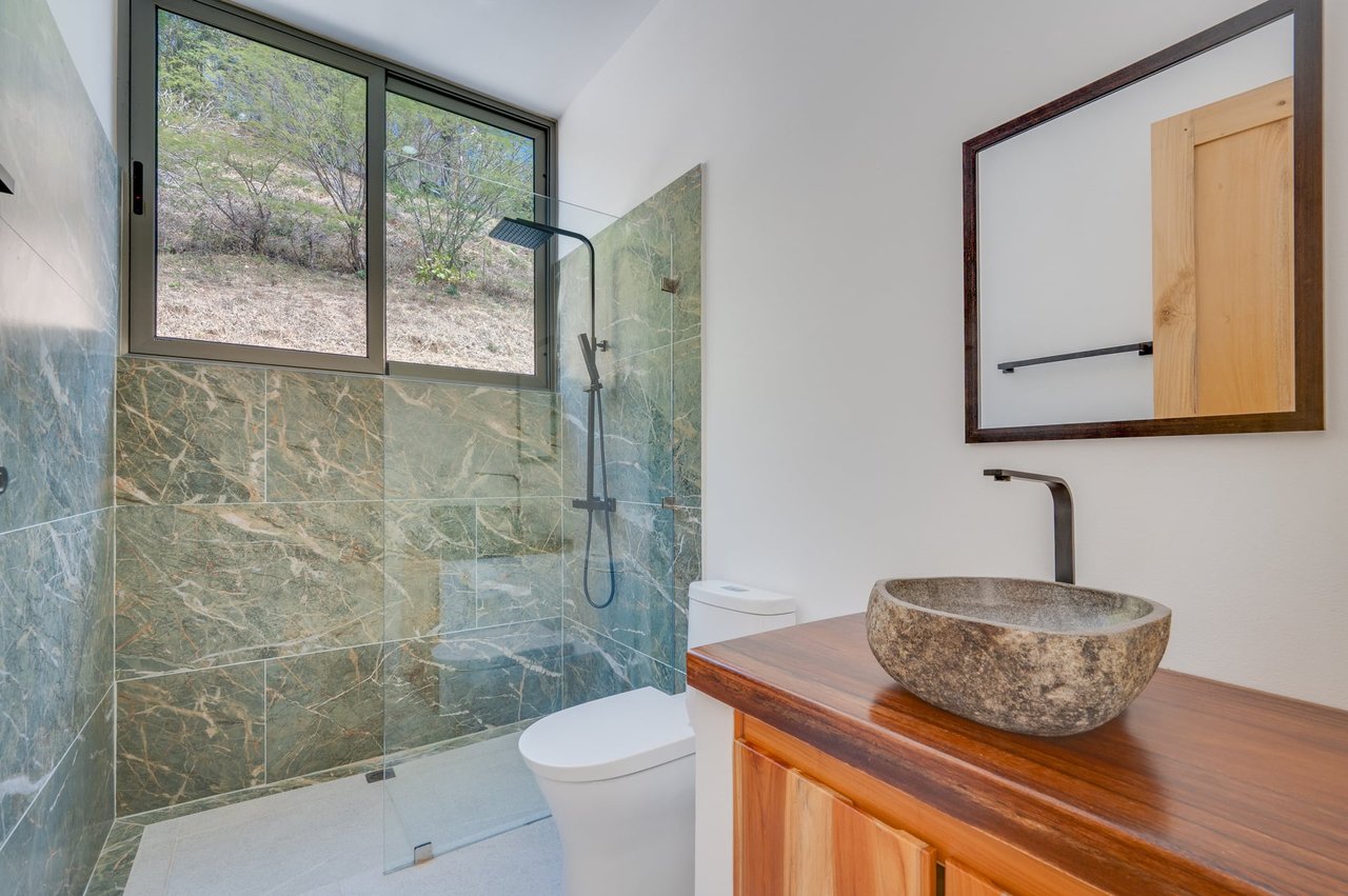 Finca Hermosa | Modern 3BR Luxury Villa with Infinity Pool in Exclusive Finca Panama Community