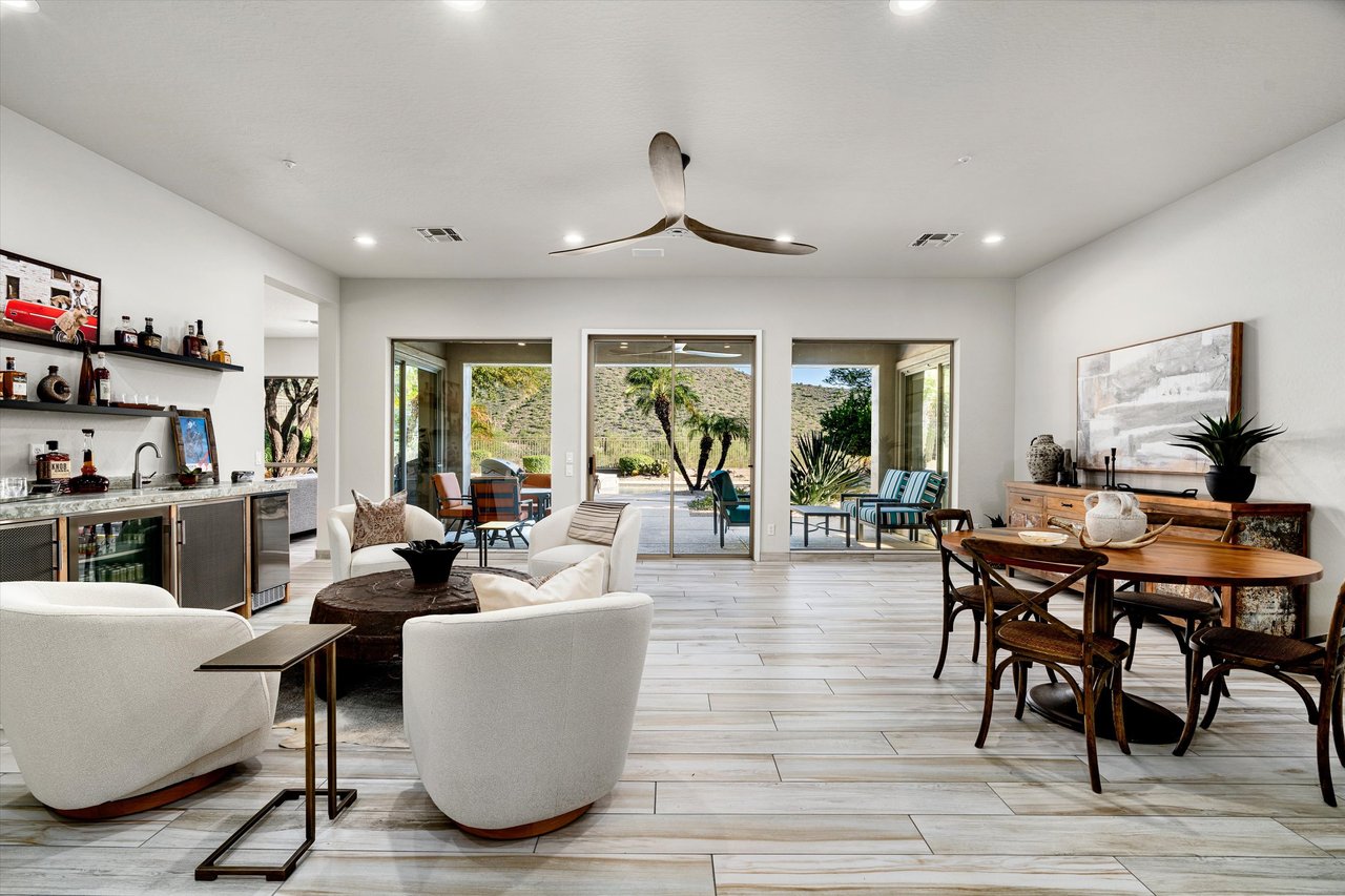 11115 E WINCHCOMB Drive, Scottsdale