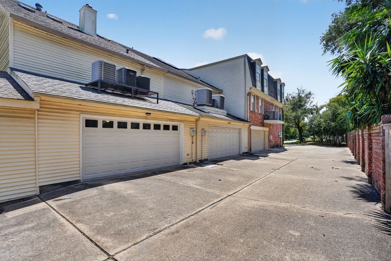 205 RUE ST ANN ST Street