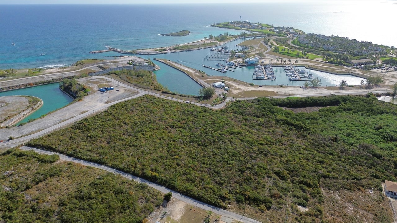 Prime 2-Acre Estate Parcel in Roker’s Point, Exuma