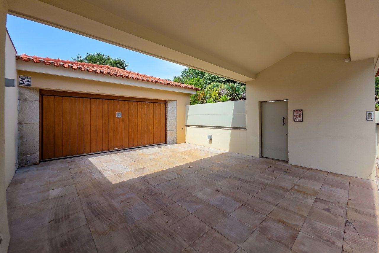 Trophy 5+2 Bedrooms Villa in Gandarinha,  Cascais’ Crown Jewel of Discrete Luxury and Sustainability