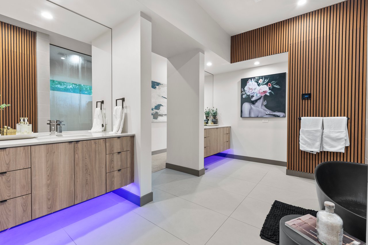 1463 Solitude Ridge Dr