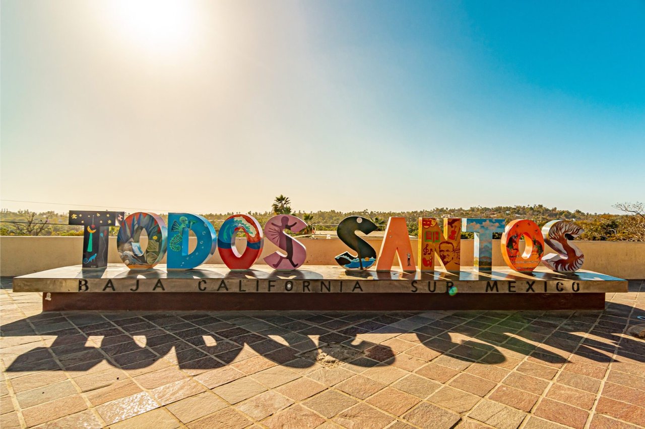 Welcome to Todos Santos, the Mexican-inspired bourgeoise-bohemian lifestyle in its entire splendor.