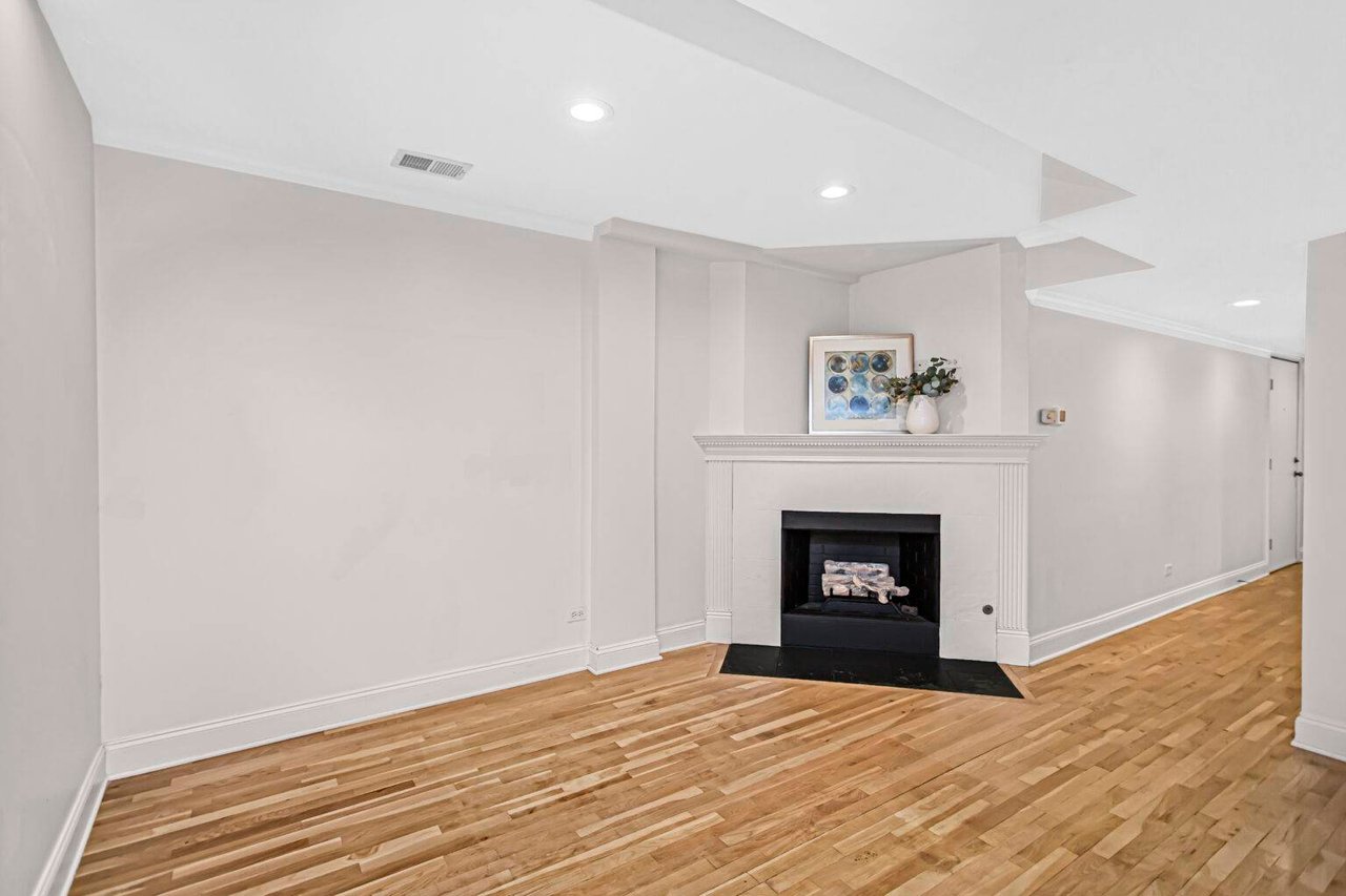 1418 W. Bryn Mawr (sold)