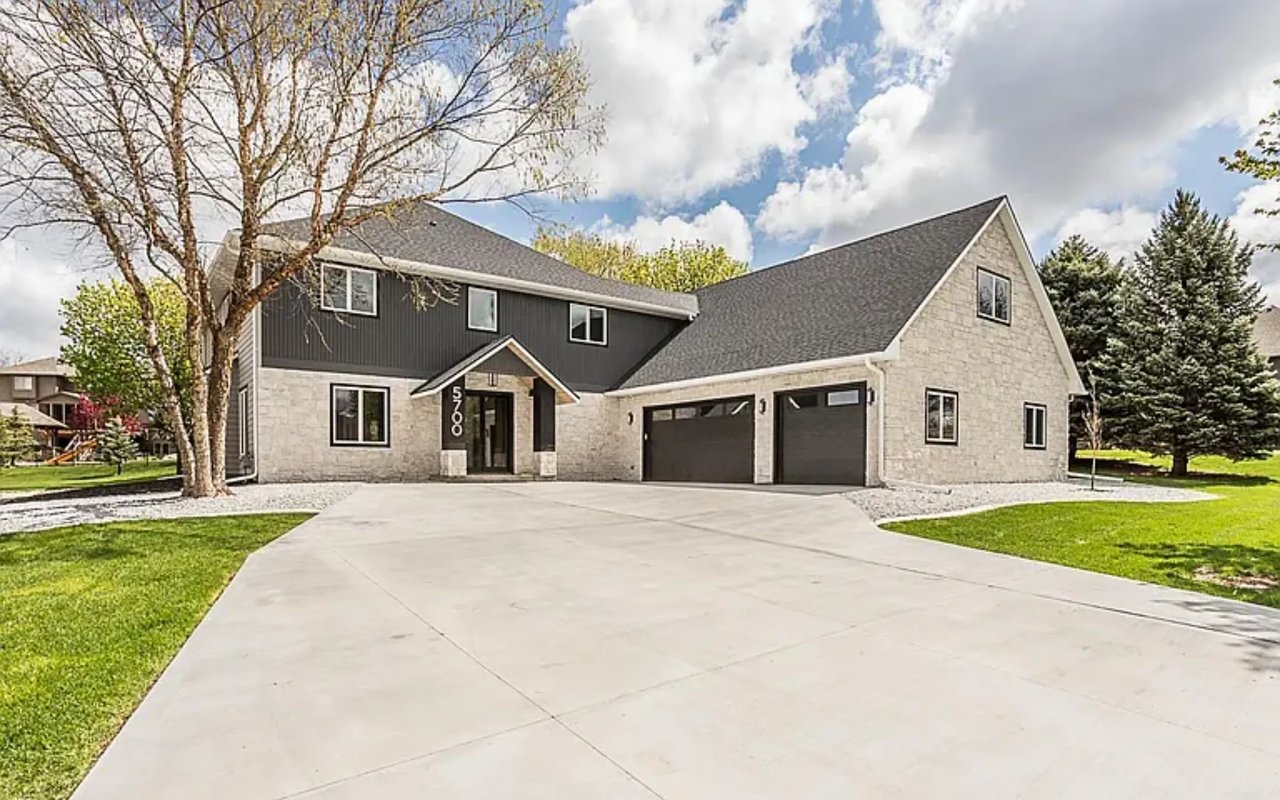 5700 S Josh Wyatt Dr