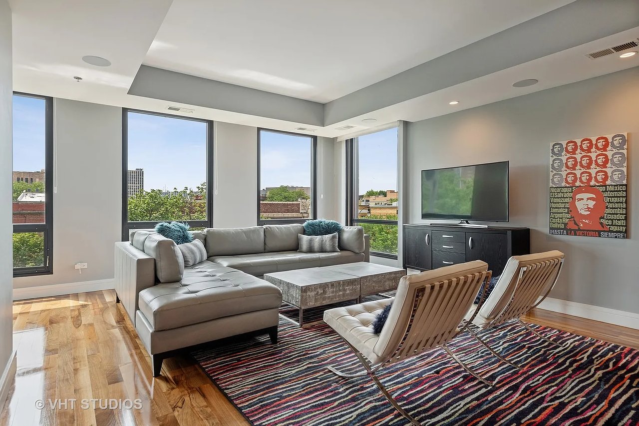 550 W Wellington Ave Unit 4W