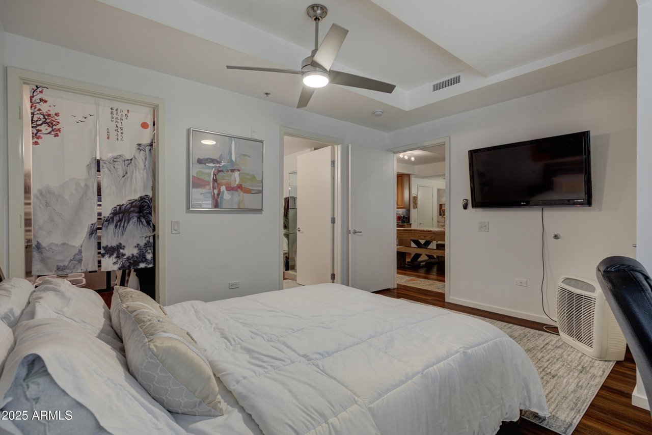 7147 E Rancho Vista Dr, #4007