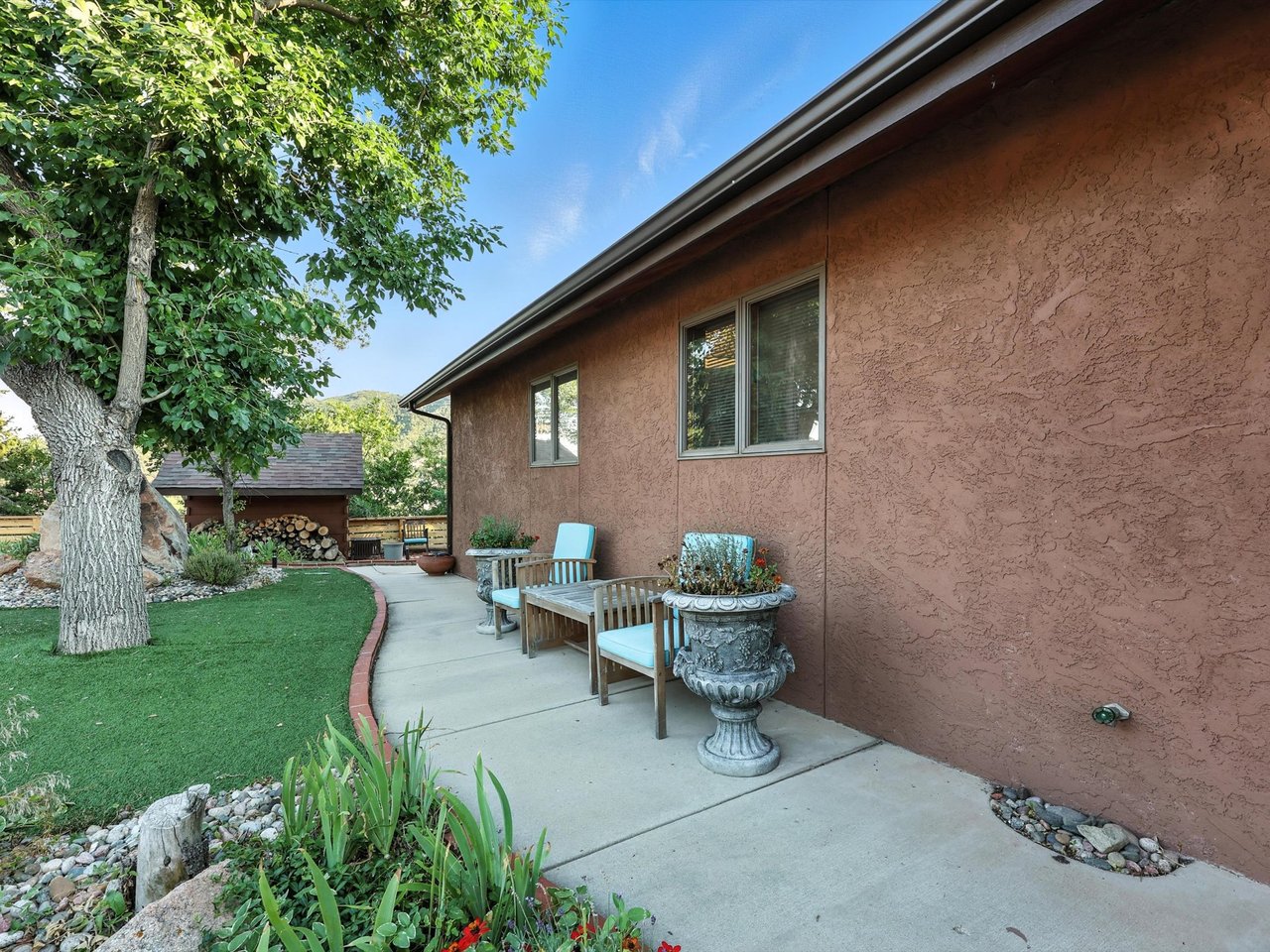 115 Panorama Place