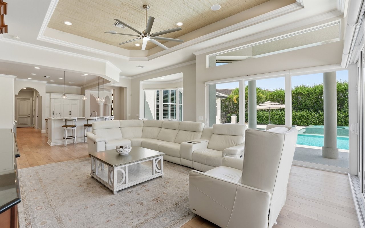 9340 Vittoria Ct