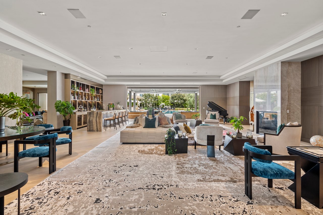 616 N Beverly Dr, Beverly Hills