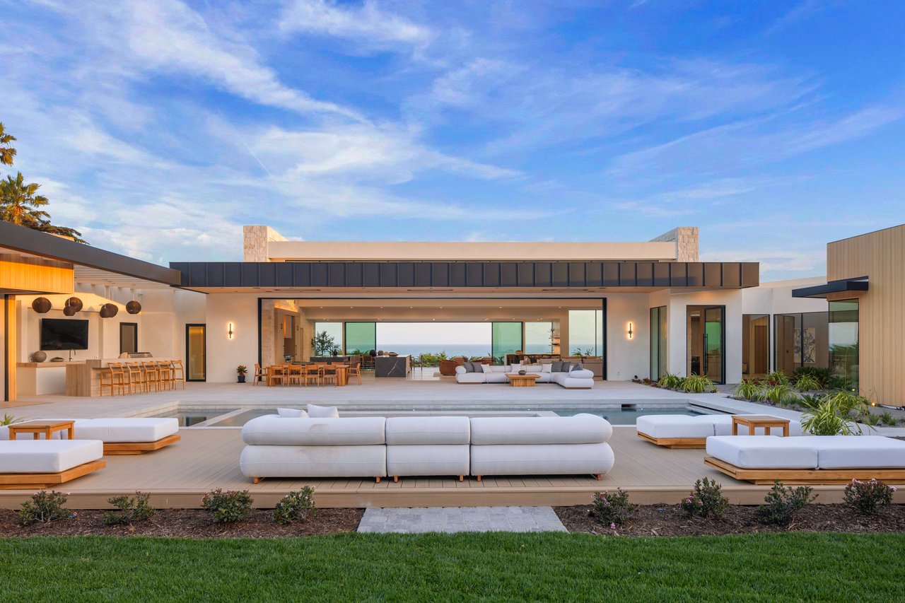 Ellice Street, Malibu