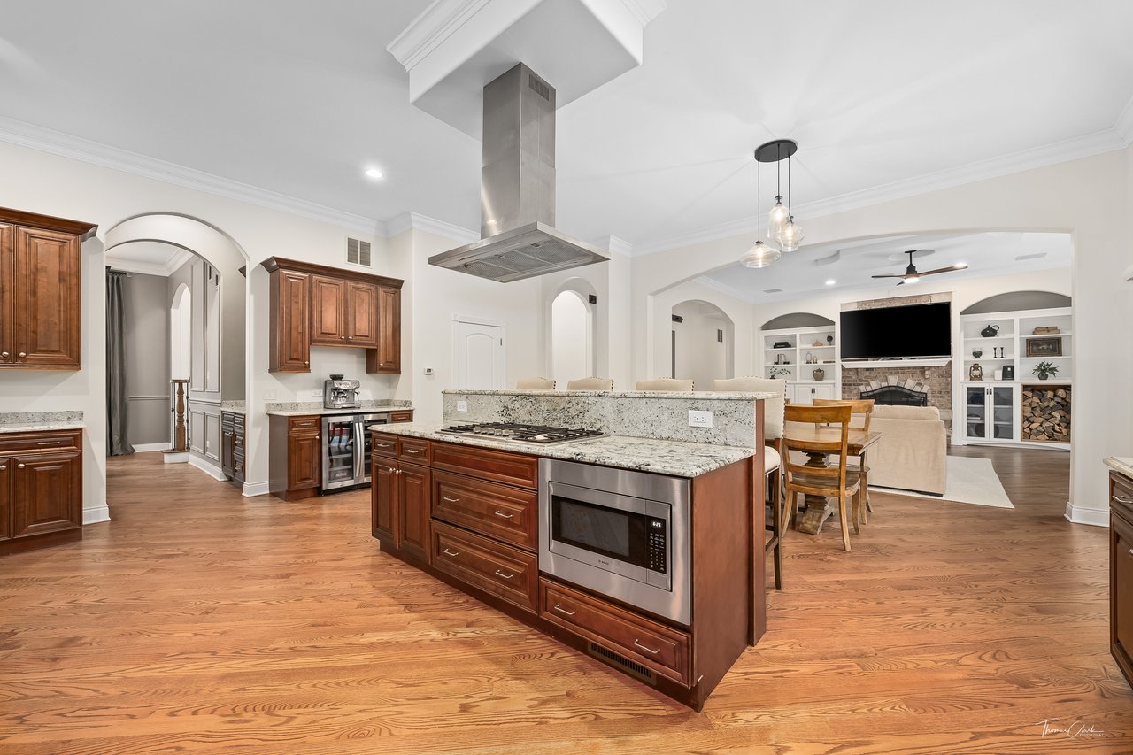 4103 Douglas Road