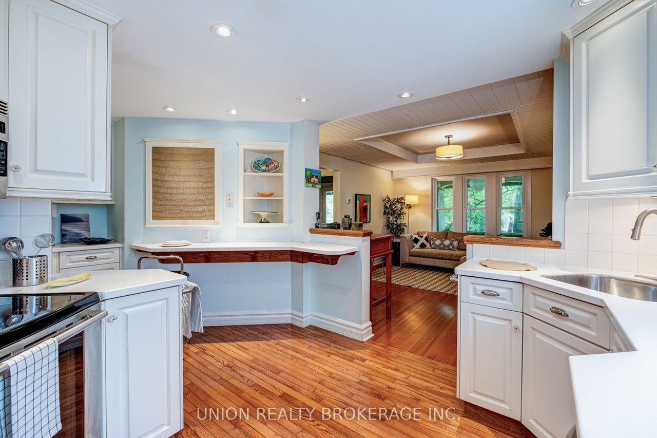 29 Pine Cres