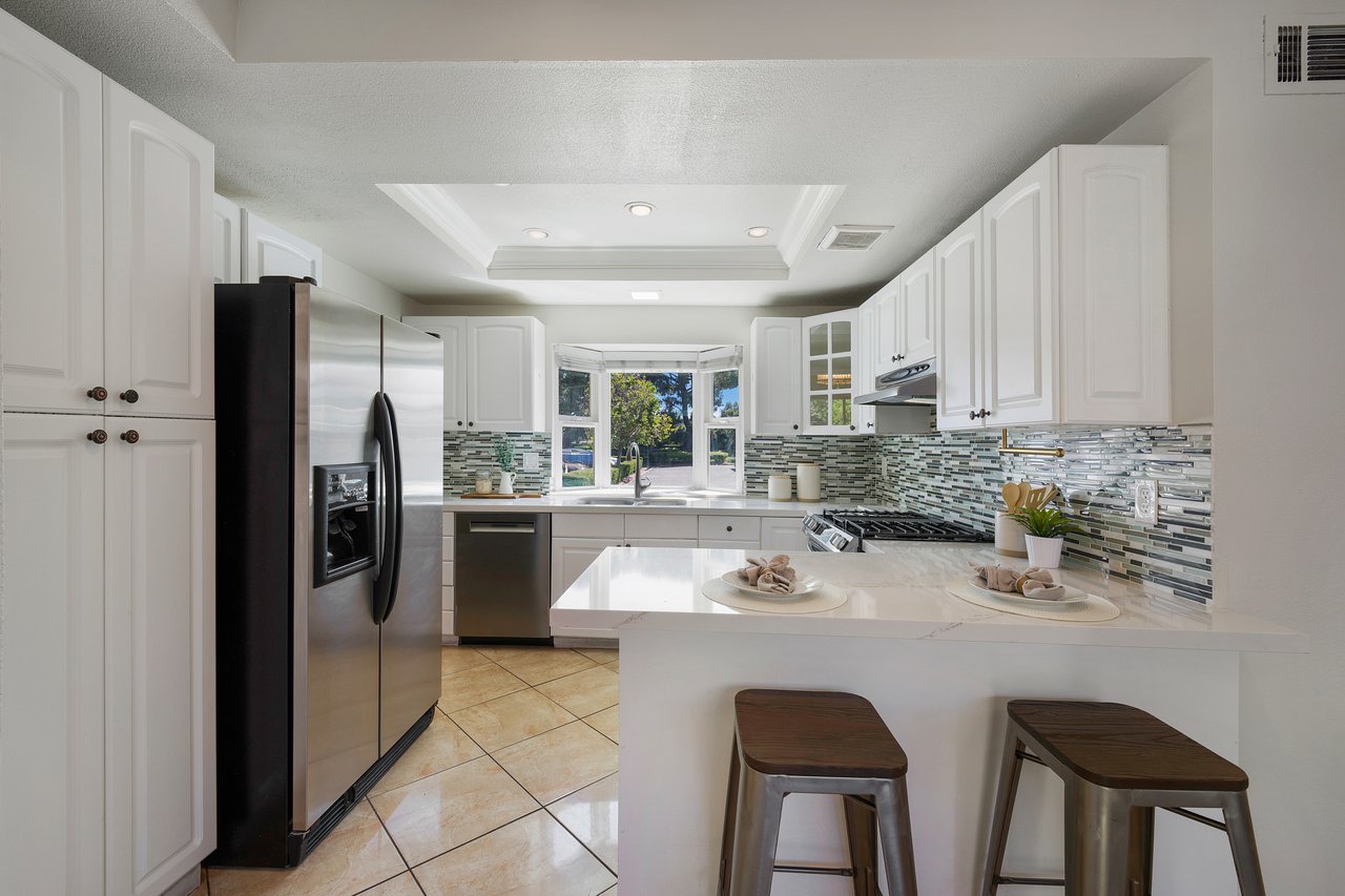 20 Sacramento, Irvine, CA 92604