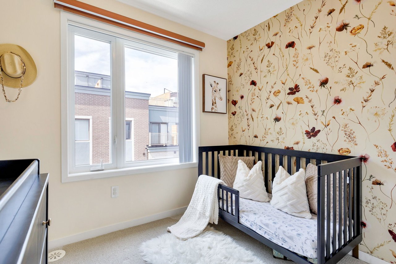 Steps From The Lake!