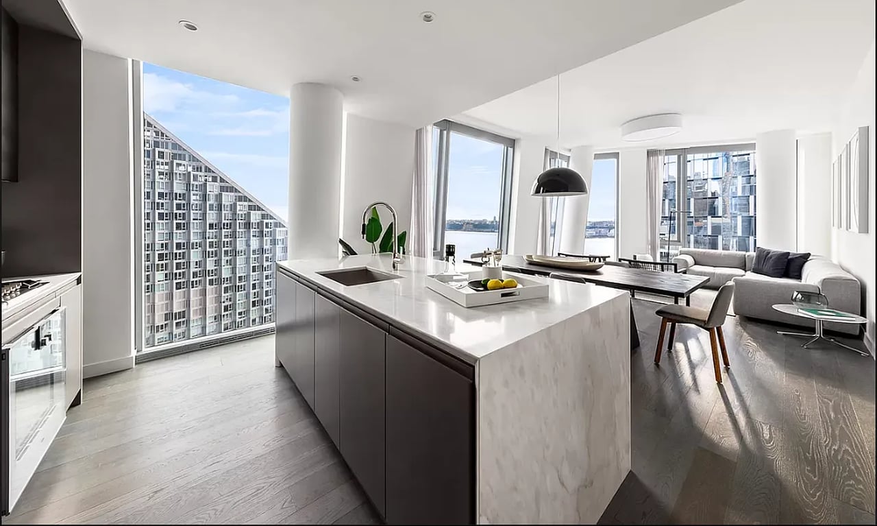 645 West 59th Street #1601