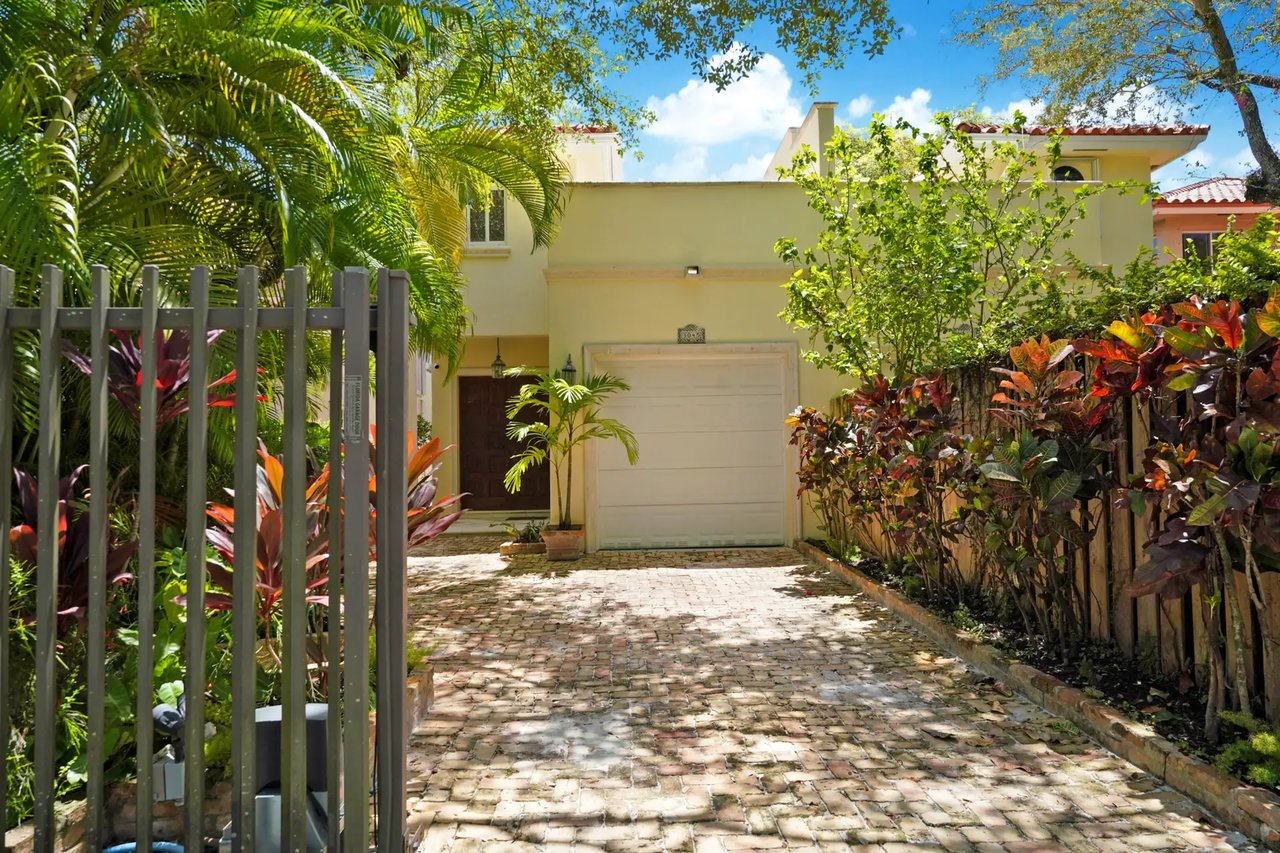 3045 Allamanda Street # 3045