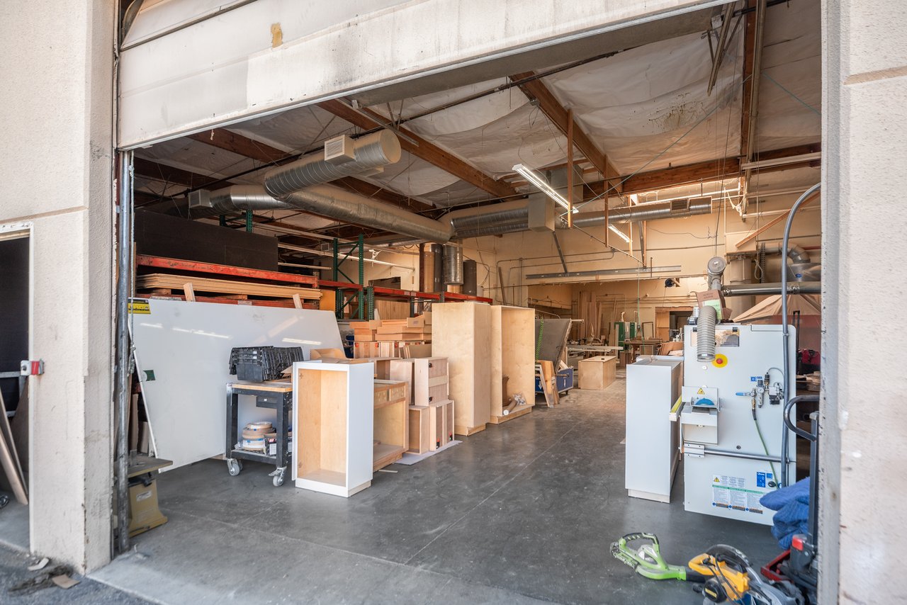 23,666 SF Industrial Owner User Opportunity