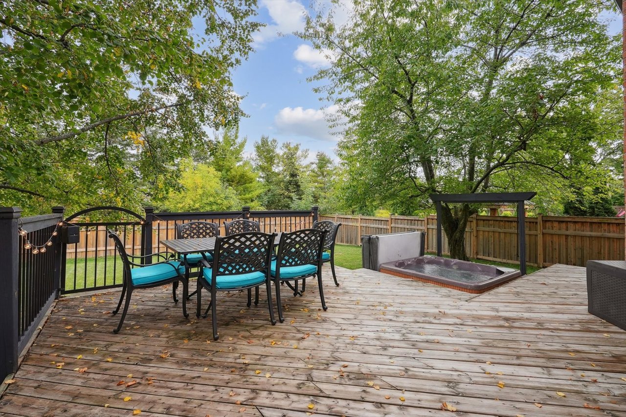 Executive Living in the Heart of Tyandaga
