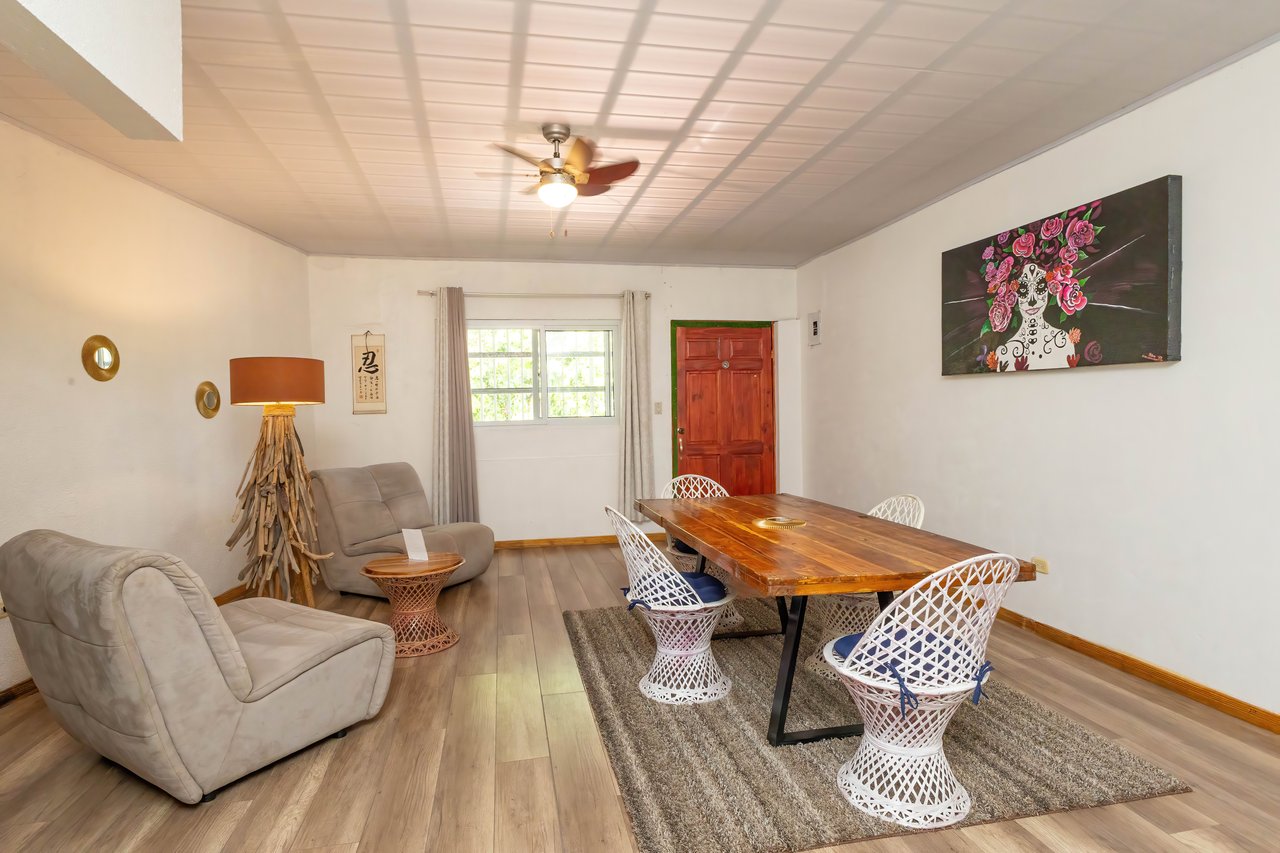 Charming 3-Unit Property: Income-Generating Investment for Sale in Manuel Antonio