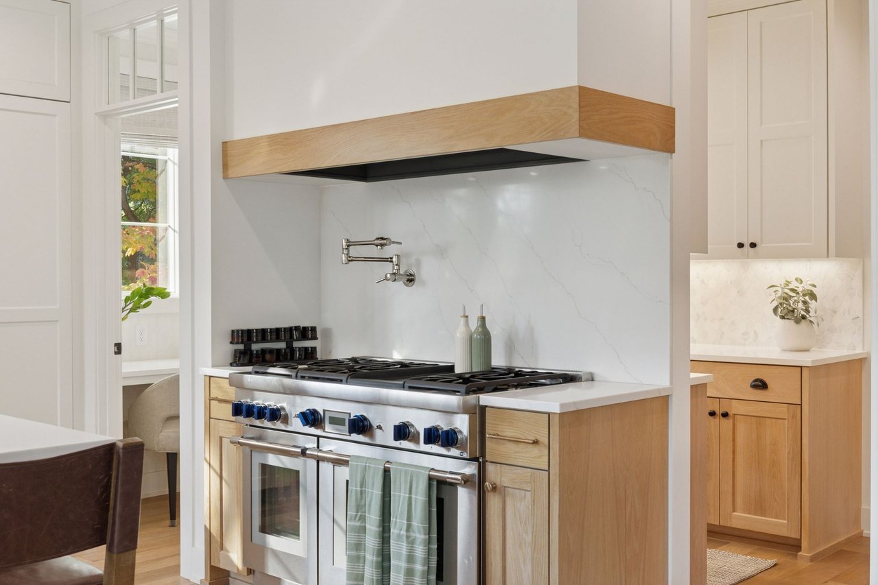 550 Orono Orchard Road S, Orono