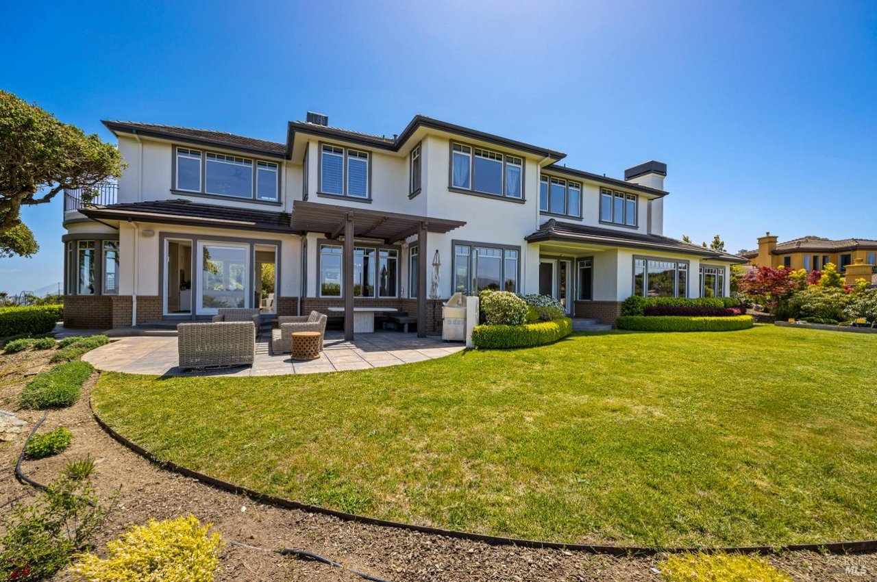 205 Taylor Rd