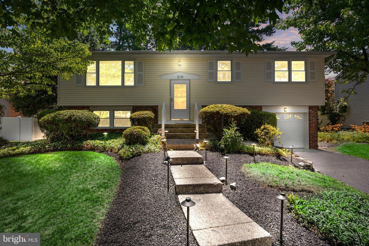 319 Brentwood Ave Cherry Hill, NJ
