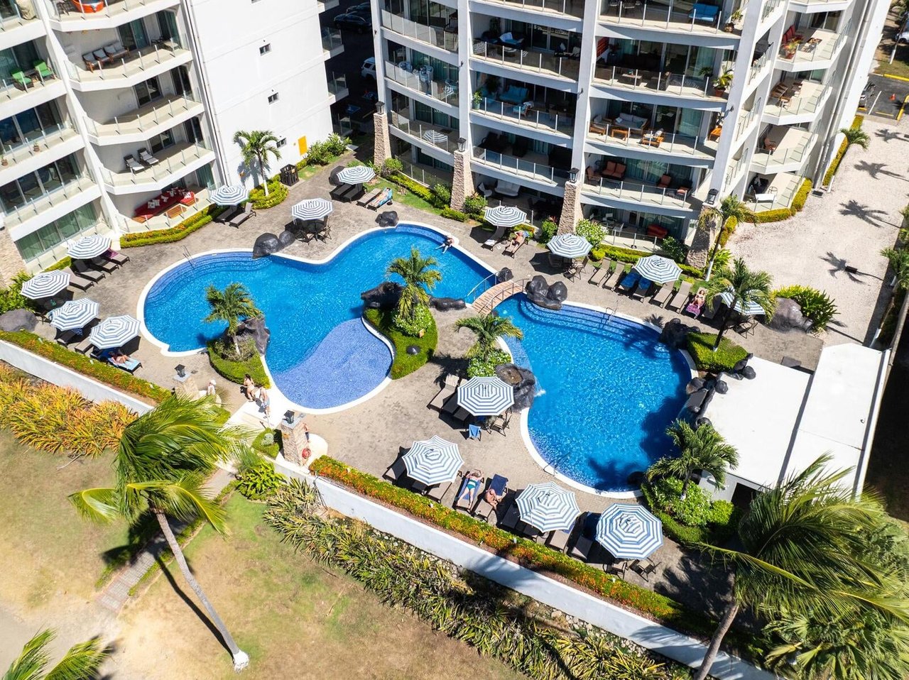 Remodeled Beachfront Condo, Jaco, Puntarenas