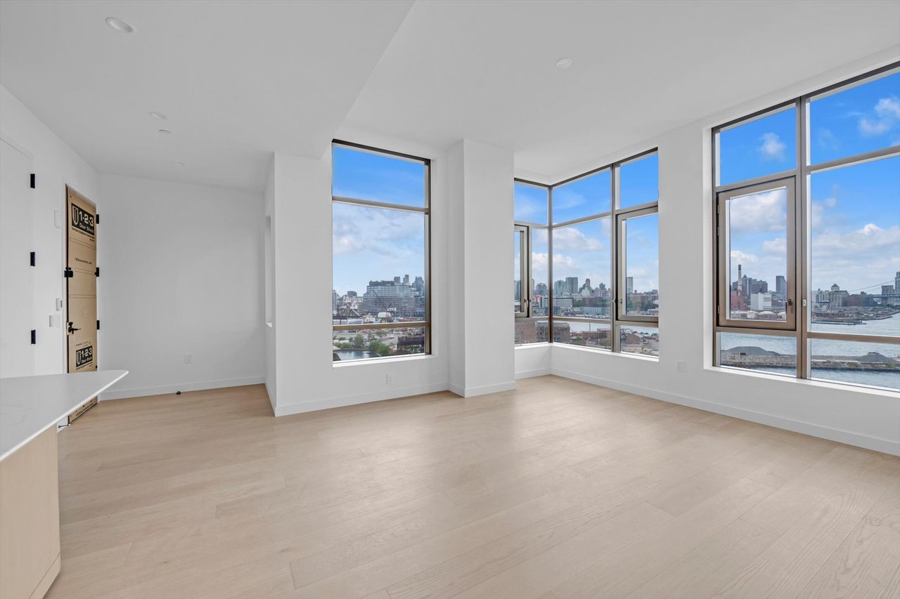 One Williamsburgh Wharf