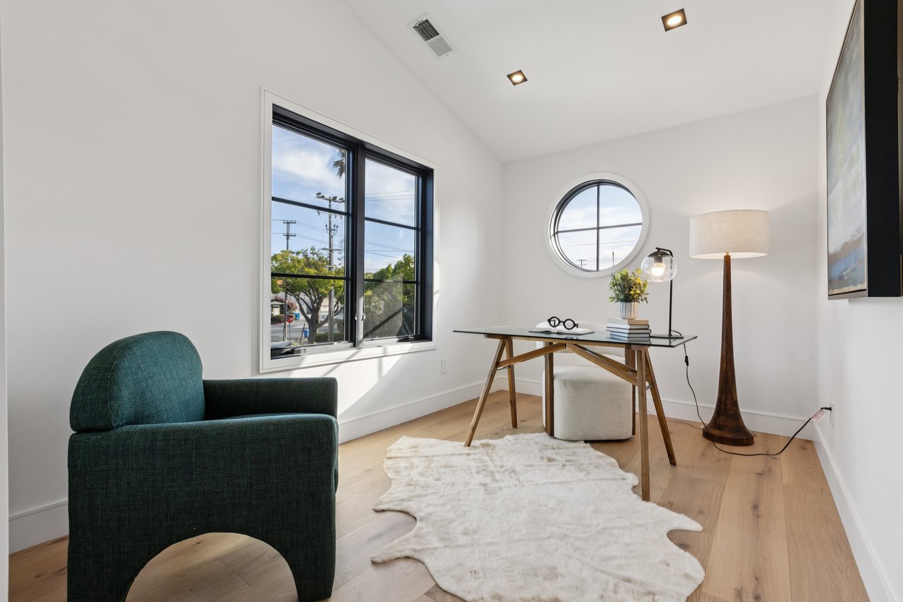 10 Channing Rd, Burlingame