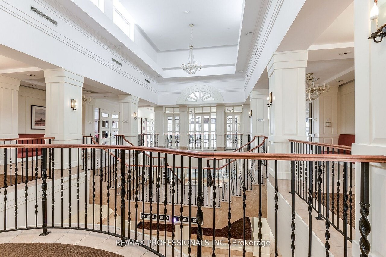PENTHOUSE IN THE HUMBER MANSIONS
