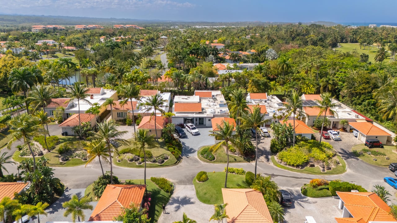 Dorado Beach East 147