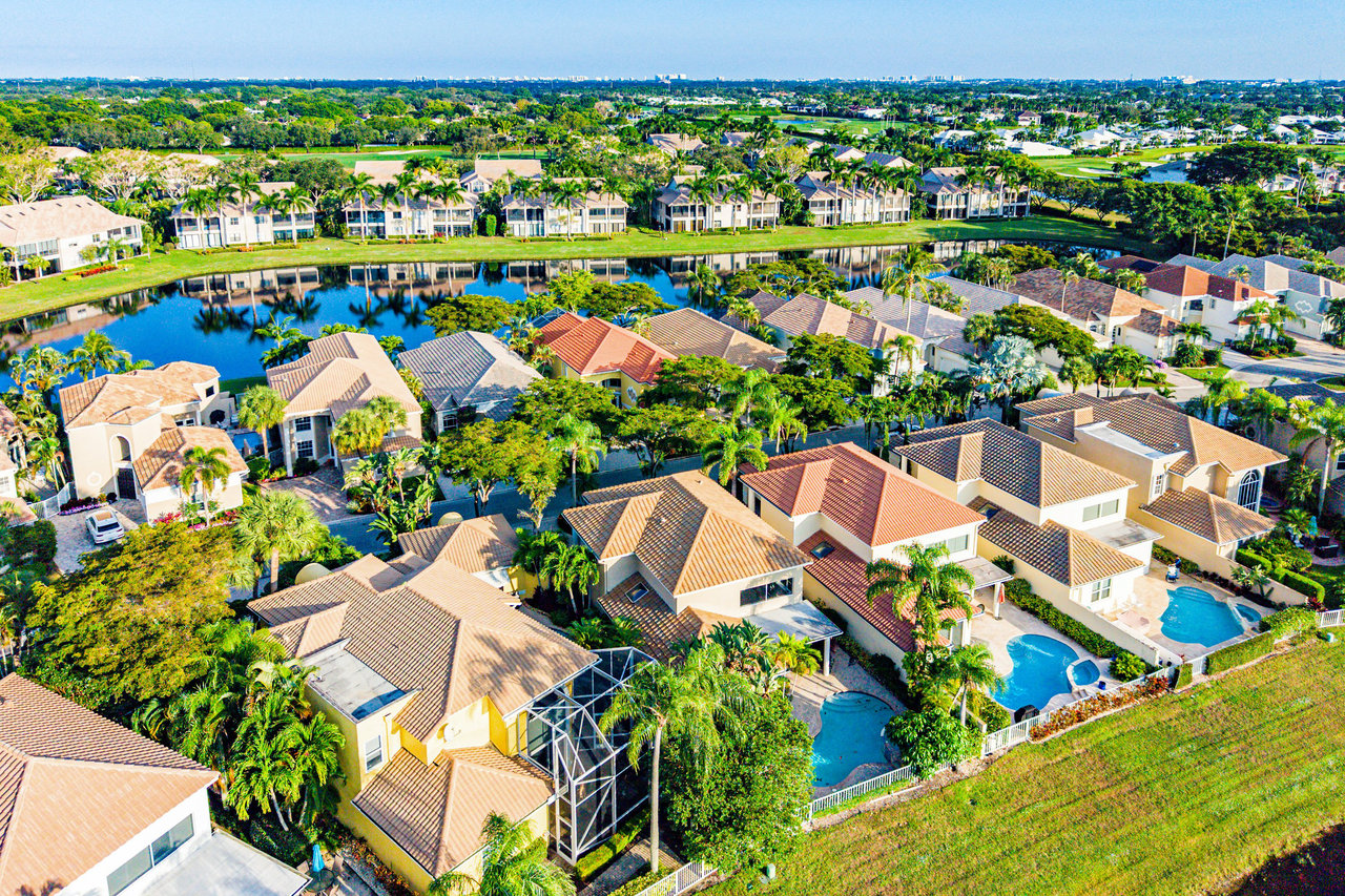 16815 Knightsbridge Lane 