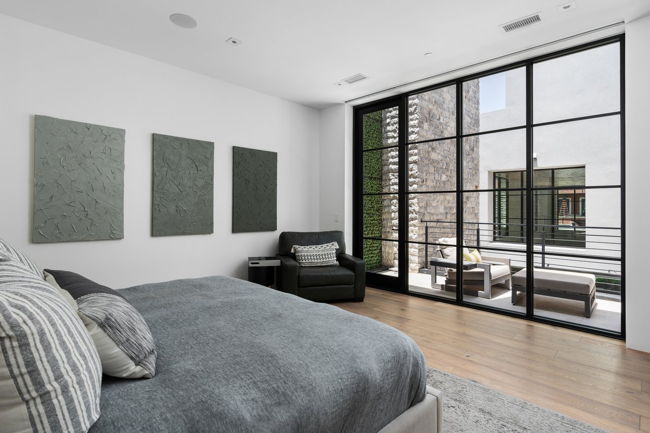 Luxury modern townhomes in Old Town Scottsdale, Arizona