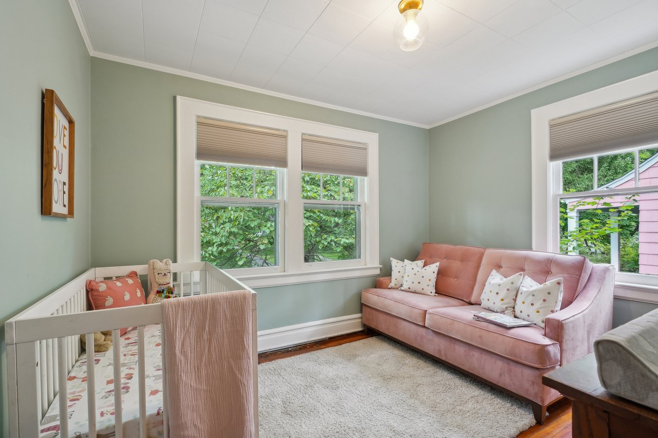 32 Rynda Rd