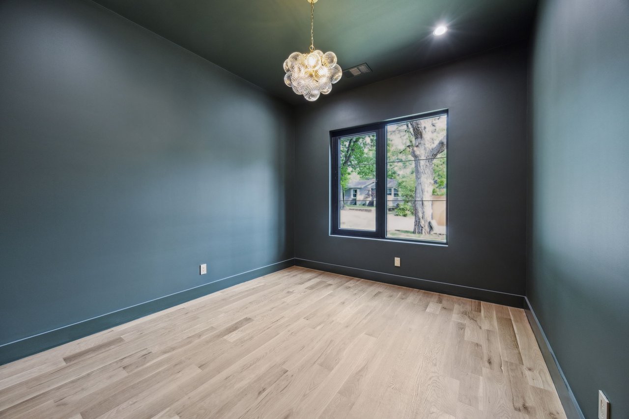 8643 San Leandro Drive