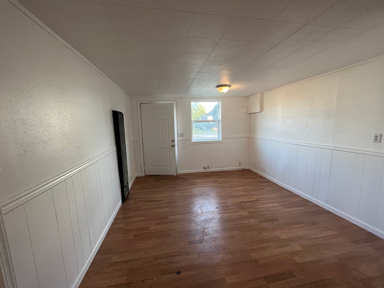 112 5th St SW