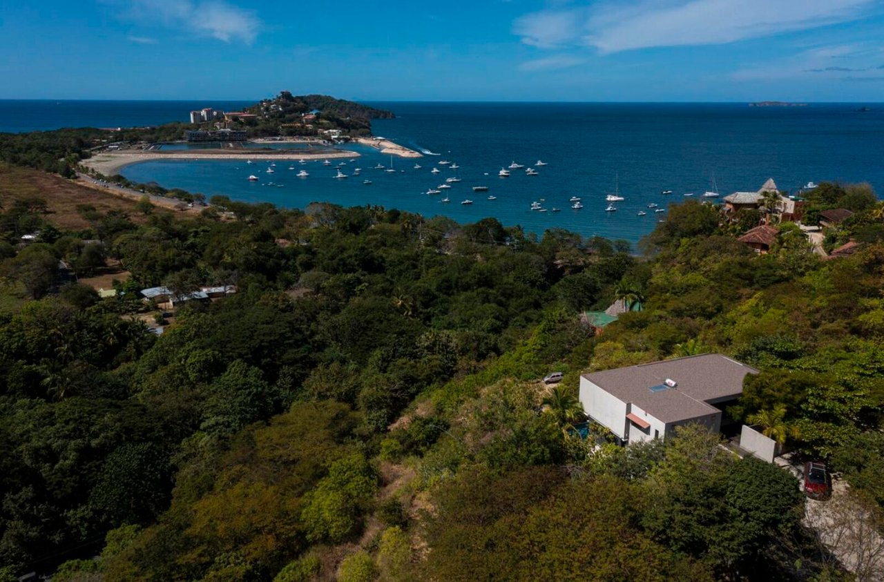 Infinity Pool Marina View Home, Flamingo, Guanacaste