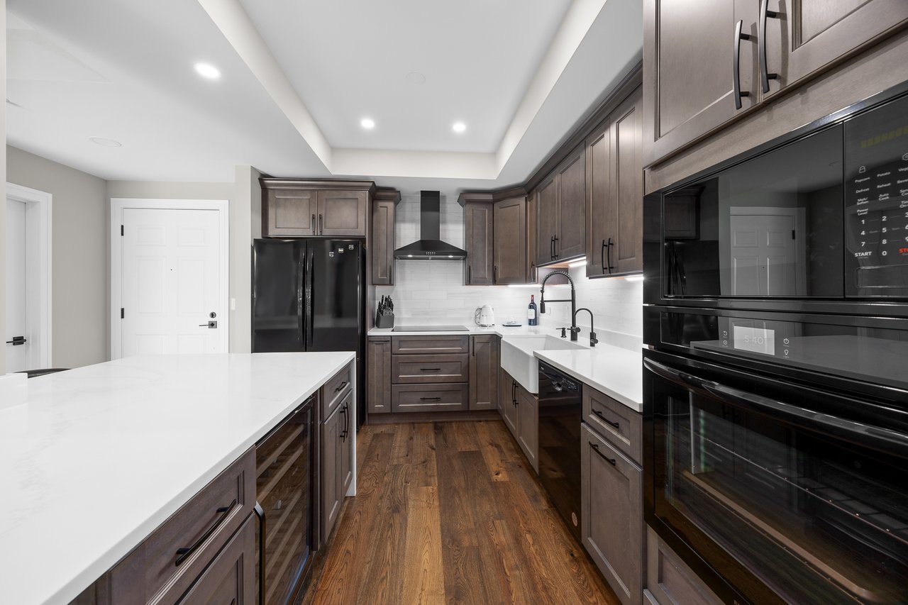 5329 Main Street Unit: 502