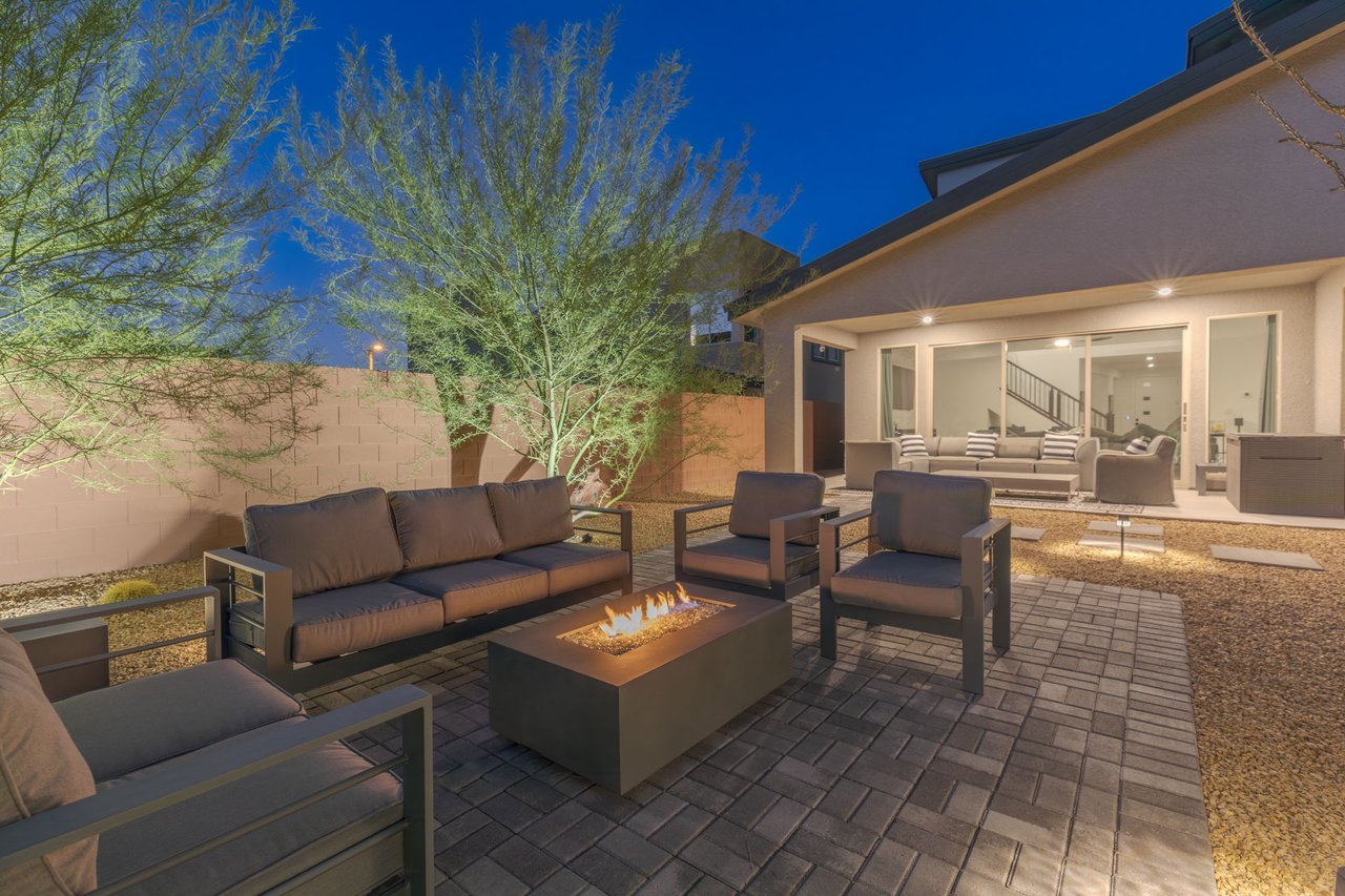 7213 Pulsar Mesa Court
