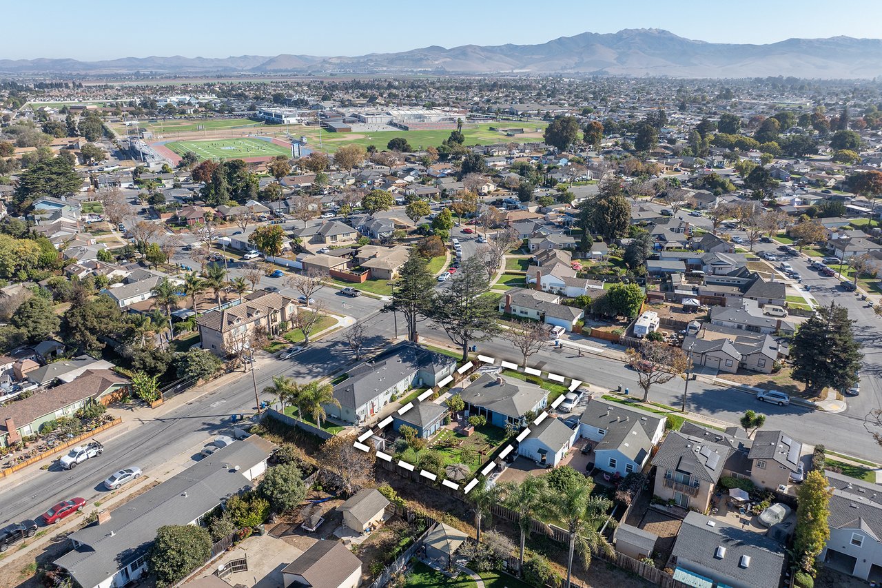 Charming Salinas Home and Garden