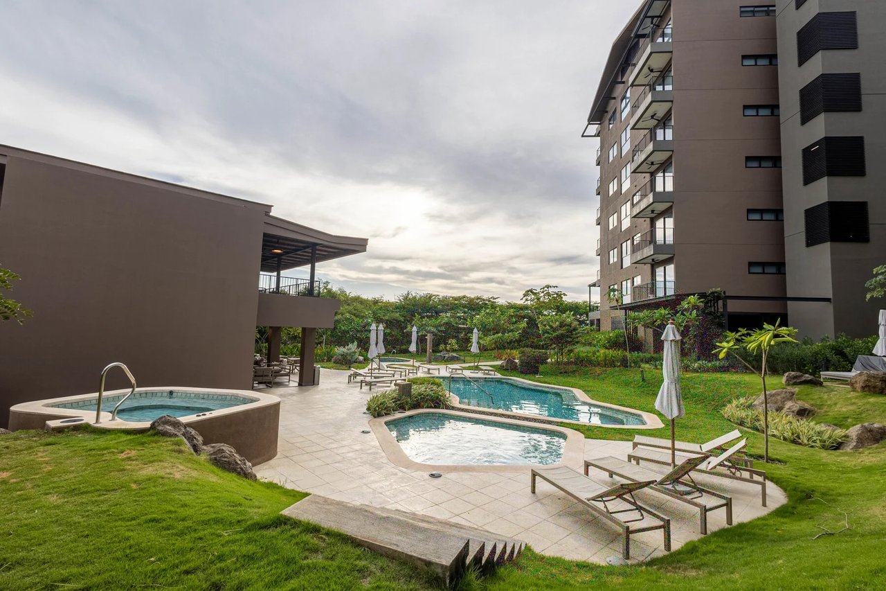 Luxury Ocean View Condo