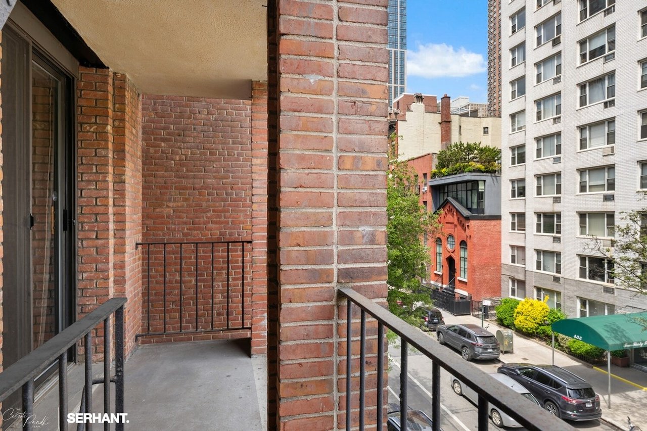 430 EAST 77TH STREET, 4B